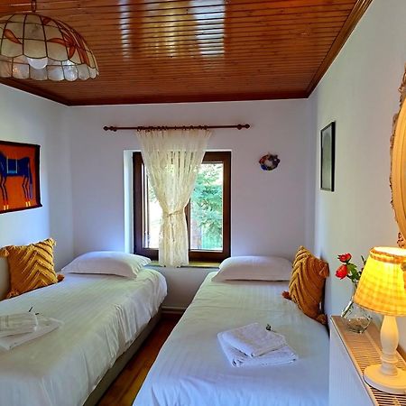 Cosy Lake House, Μια Ανάσα Πριν Τη Λίμνη Kalívia 외부 사진