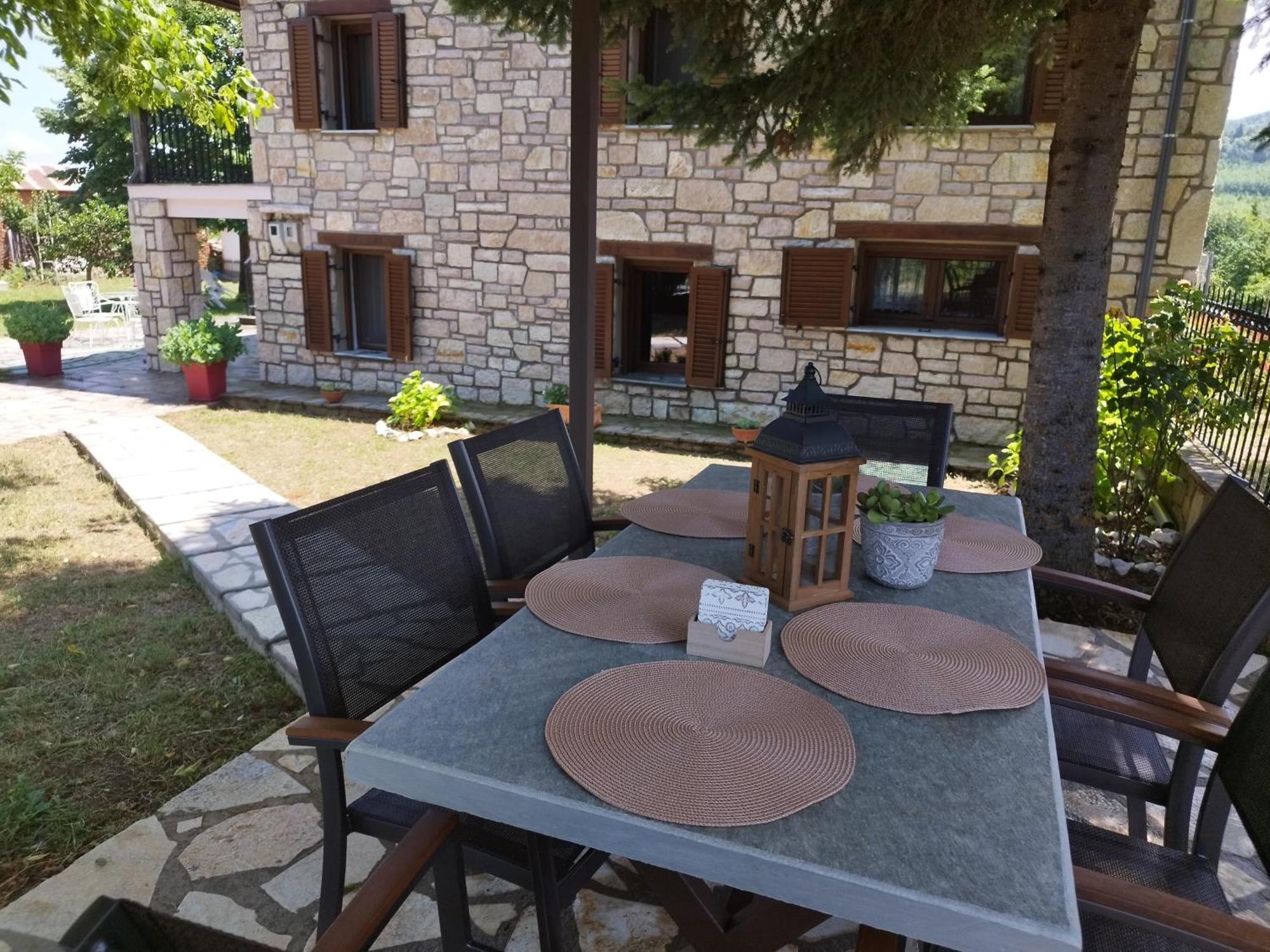 Cosy Lake House, Μια Ανάσα Πριν Τη Λίμνη Kalívia 외부 사진